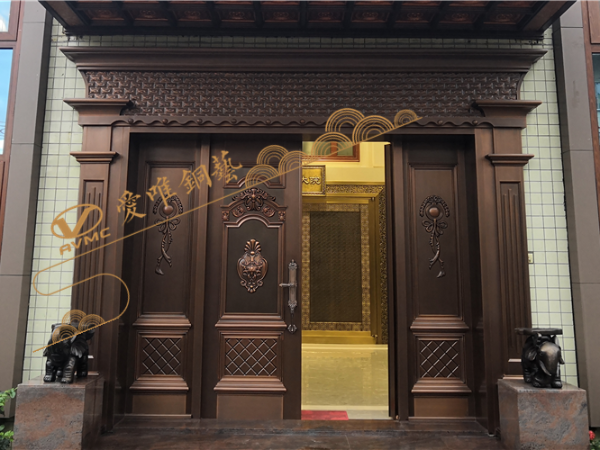 愛(ài)唯銅門(mén)廠家的別墅銅大門(mén)